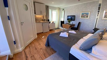 Skaftö Hotell Villa Lönndal, Grundsund