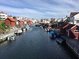 Skaftö Hotell Villa Lönndal, Grundsund
