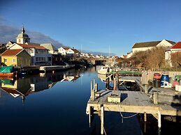 Skaftö Hotell Villa Lönndal, Grundsund