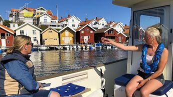 Skaftö Hotell Villa Lönndal, Grundsund