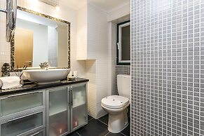 LxWay Apartments Correeiros