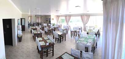 Flamboyant Hotel