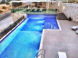 Bianca Luxury Apartments 3