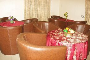 Chisam Suites Annex