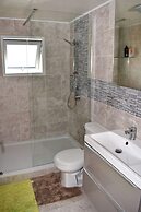 Tamarind Hotel Suite