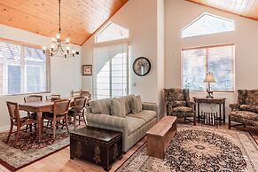 Mammoth Gateway Village # 8