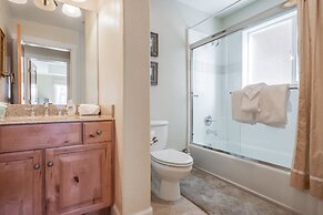 Mammoth Gateway Village # 8