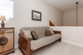 Mammoth Gateway Village # 8