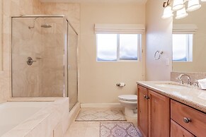 Mammoth Gateway Village # 8