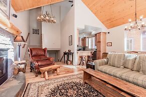 Mammoth Gateway Village # 8