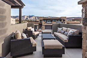 The Penthouse at The Ledges