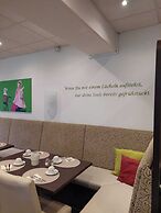 Hermes Hotel
