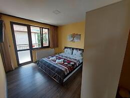 Sharkova House Bansko