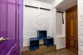 ColorSpb Apart Hotel Movie House