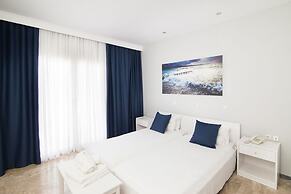 Akti Hotel & Apartments