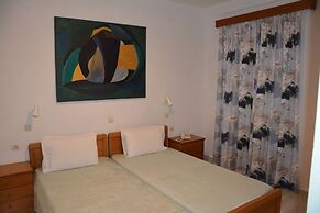 Akti Hotel & Apartments