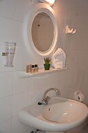 Akti Hotel & Apartments