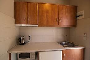 Akti Hotel & Apartments