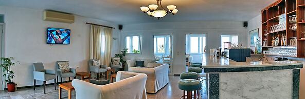 Akti Hotel & Apartments