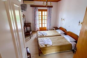 Akti Hotel & Apartments