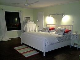 Constant-level Lake LBJ - 3 BR Sleep 12