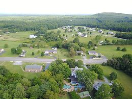 7 Bedroom Manor near Appomattox & Lynchburg