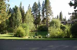 Widgi Creek Golf Course 18th Fairway 3 BR 3 BA New Townhome