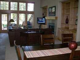 Widgi Creek Golf Course 18th Fairway 3 BR 3 BA New Townhome