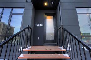 New Luxury Townhome 27