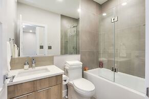 New Luxury Townhome 27