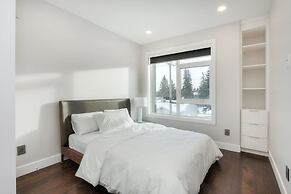 New Luxury Townhome 27