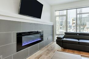 New Luxury Townhome 29