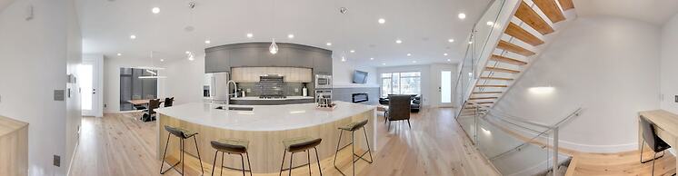 New Luxury Townhome 29