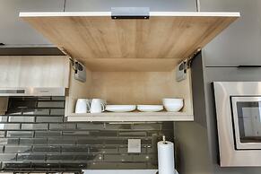 New Luxury Townhome 29