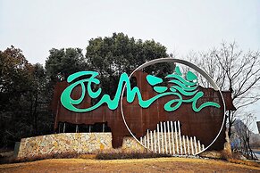 Crowne Plaza Huzhou by IHG