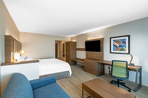 Holiday Inn Express & Suites Phoenix - Airport North, an IHG Hotel