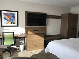 Holiday Inn Express & Suites Phoenix - Airport North by IHG