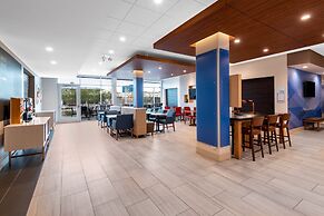 Holiday Inn Express & Suites Phoenix - Airport North by IHG