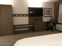 Holiday Inn Express & Suites Phoenix - Airport North by IHG