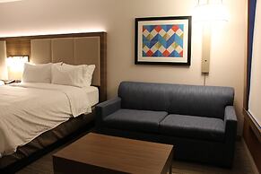 Holiday Inn Express & Suites Phoenix - Airport North by IHG