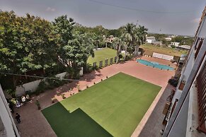 Hotel President Cottage Resort