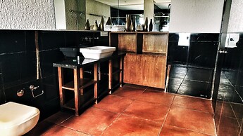 Hotel President Cottage Resort