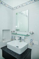 Suoi TIen Hills Hotel