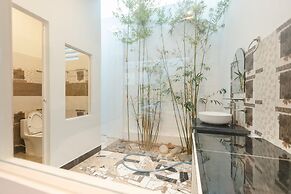 Suoi TIen Hills Hotel