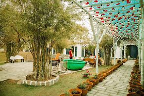 Suoi TIen Hills Hotel