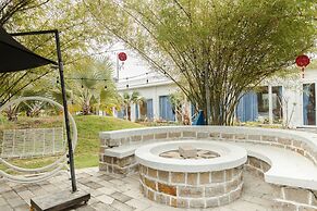 Suoi TIen Hills Hotel