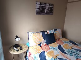 8 Soenie Avenue Self Catering