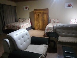 8 Soenie Avenue Self Catering