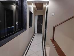 Hotel Mangal Residency