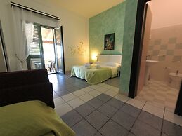 Hotel Alba Chiara